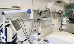 美国医院爆料呼吸机视频,呼吸机短缺下的生死较量